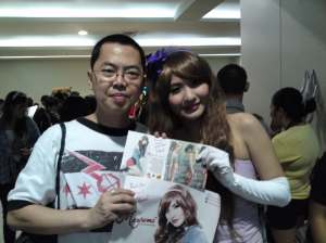 That's me! With her!