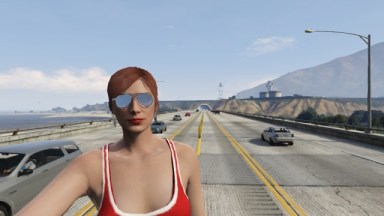 Helpful tip: Don't take pictures on the freeway