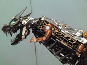 Rawr! Fear my tiny appendages! Rawr!