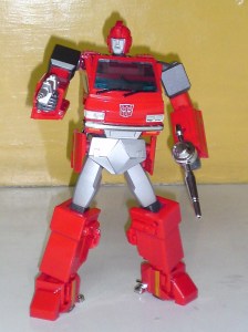 He has two guns because... well, it's cool!