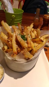 Let me reiterate: the fries are still really, really good.